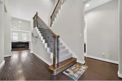 4947 Thunder Creek Ln, Sugar Land, TX 77479 - Photo 9