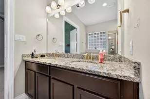 4947 Thunder Creek Ln, Sugar Land, TX 77479 - Photo 33