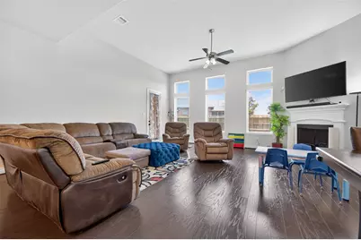4947 Thunder Creek Ln, Sugar Land, TX 77479 - Photo 13