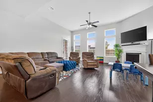 4947 Thunder Creek Ln, Sugar Land, TX 77479 - Photo 13