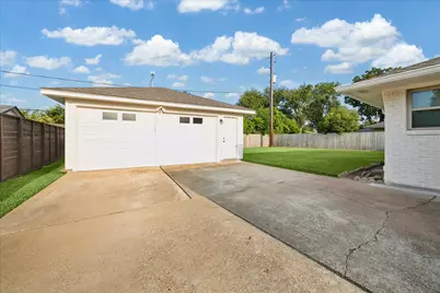 1814 Sea Queen Court, Houston, TX 77008 - Photo 21