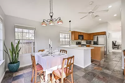 4930 Heritage Plains Drive, Friendswood, TX 77546 - Photo 7