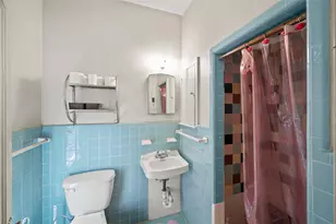 211 Emerson St, Houston, TX 77006 - Photo 9