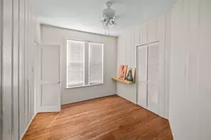 211 Emerson St, Houston, TX 77006 - Photo 19