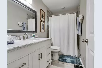 10309 Chesterfield Drive, Houston, TX 77051 - Photo 17