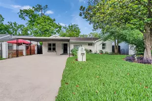 10309 Chesterfield Dr, Houston, TX 77051 - Photo 3