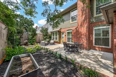 1311 Wickshire Lane, Houston, TX 77043 - Photo 31