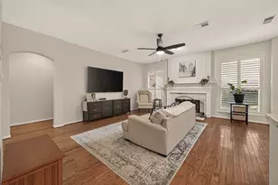 1311 Wickshire Ln, Houston, TX 77043 - Photo 7