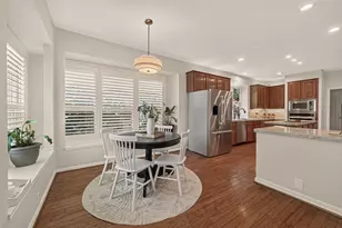1311 Wickshire Ln, Houston, TX 77043 - Photo 9
