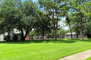 12027 Greenwood Forest Dr Dr, Houston, TX 77066 - Photo 15