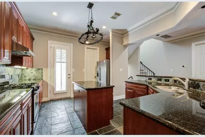 4613 Floyd Street, Houston, TX 77007 - Photo 9