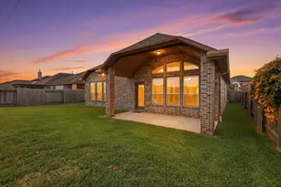 2309 Trocadero Ln, League City, TX 77573 - Photo 3