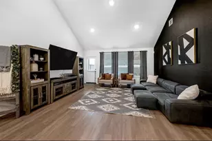 23922 Sage Row Ln, Katy, TX 77493 - Photo 7