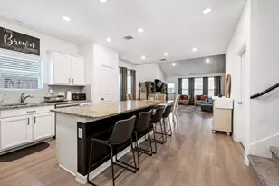 23922 Sage Row Ln, Katy, TX 77493 - Photo 9