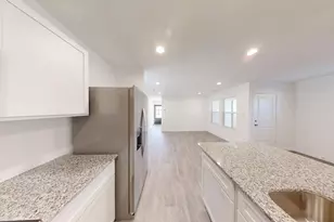 16811 N Marie Vlg Dr, Conroe, TX 77306 - Photo 13