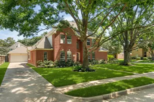 22806 Radrick Ln, Katy, TX 77450 - Photo 3