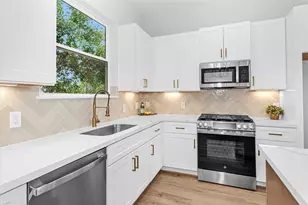 804 Schweikhardt St, Houston, TX 77020 - Photo 19