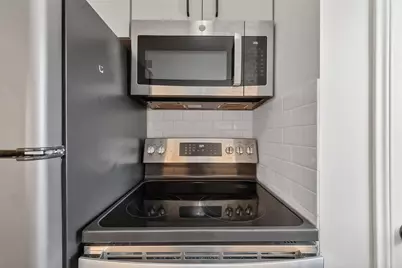 1811 Stoney Brook Drive #91, Houston, TX 77063 - Photo 13
