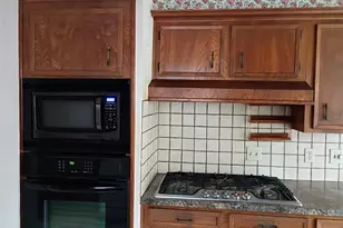 2847 Field Line Dr, Sugar Land, TX 77479 - Photo 9