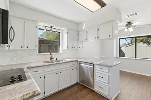 3721 Avenue R, Rosenberg, TX 77471 - Photo 17