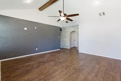 3721 Avenue R, Rosenberg, TX 77471 - Photo 9