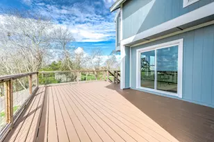 12827 Sandpiper Rd, Angleton, TX 77515 - Photo 31