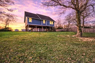 12827 Sandpiper Rd, Angleton, TX 77515 - Photo 37