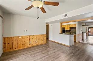 904 University Oaks Blvd, College Station, TX 77840 - Photo 5