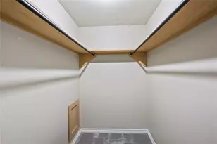 904 University Oaks Blvd, College Station, TX 77840 - Photo 15