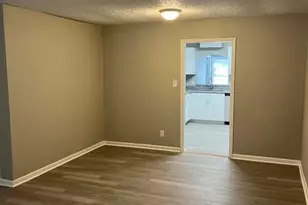 911 16th Ave N, Texas City, TX 77590 - Photo 9