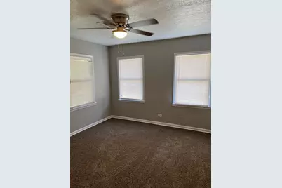 911 16th Avenue N, Texas City, TX 77590 - Photo 7