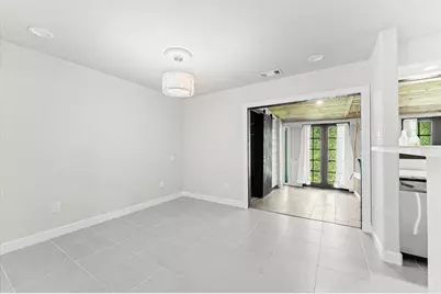 775 Worthshire Street, Houston, TX 77008 - Photo 9