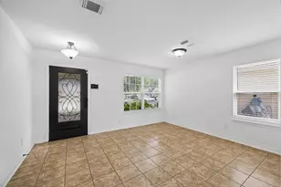 13926 Tinsley Ct, Houston, TX 77014 - Photo 3