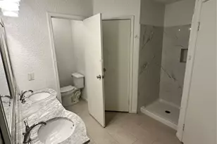 2722 8th Ave N, Texas City, TX 77590 - Photo 7
