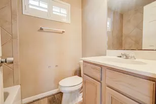 2211 Naomi St, Houston, TX 77054 - Photo 19