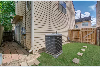 2211 Naomi Street, Houston, TX 77054 - Photo 33