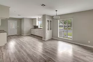 1705 Avondale St, Victoria, TX 77901 - Photo 15