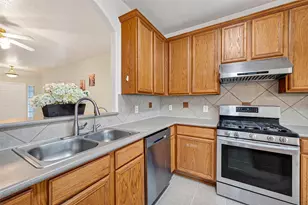 9510 Curry Landing Dr, Houston, TX 77095 - Photo 15