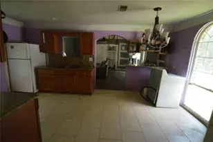 25523 Cambridge Blvd, New Caney, TX 77357 - Photo 3