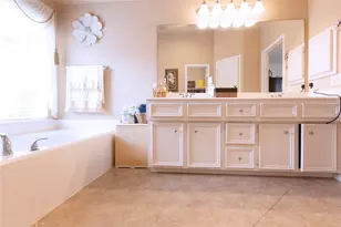 18915 Roseworth Ct, Tomball, TX 77377 - Photo 21