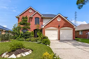 212 Cedar Branch Dr, League City, TX 77573 - Photo 1