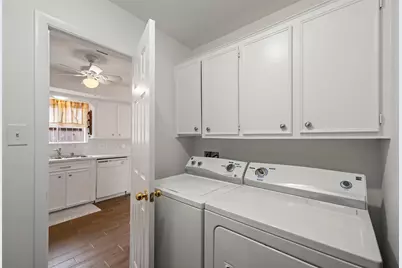 8126 Ivan Reid Drive, Houston, TX 77040 - Photo 15