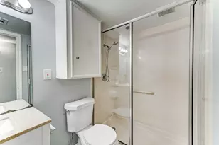 11819 S Nottingham Cir, Houston, TX 77071 - Photo 31