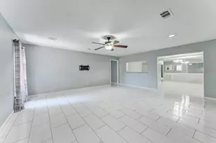 11819 S Nottingham Cir, Houston, TX 77071 - Photo 21