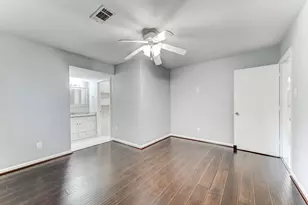 11819 S Nottingham Cir, Houston, TX 77071 - Photo 33