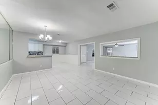 11819 S Nottingham Cir, Houston, TX 77071 - Photo 11