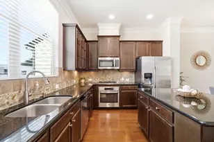 6363 Fairdale Ln, Houston, TX 77057 - Photo 9