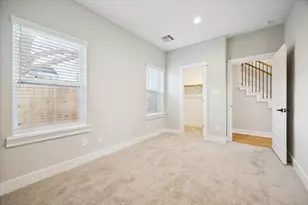 719 Thornton Rd, Houston, TX 77018 - Photo 39