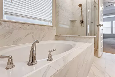 2165 Woodland Pine Drive, Conroe, TX 77384 - Photo 41