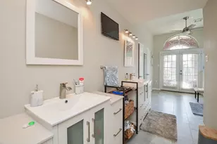 3654 Royal Royce Dr, Houston, TX 77042 - Photo 15